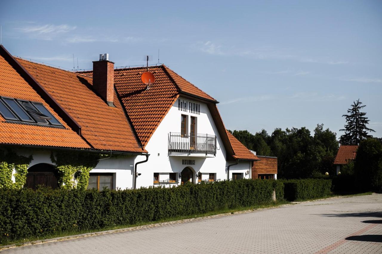 Hotel Farma Pelhrimov Exterior photo